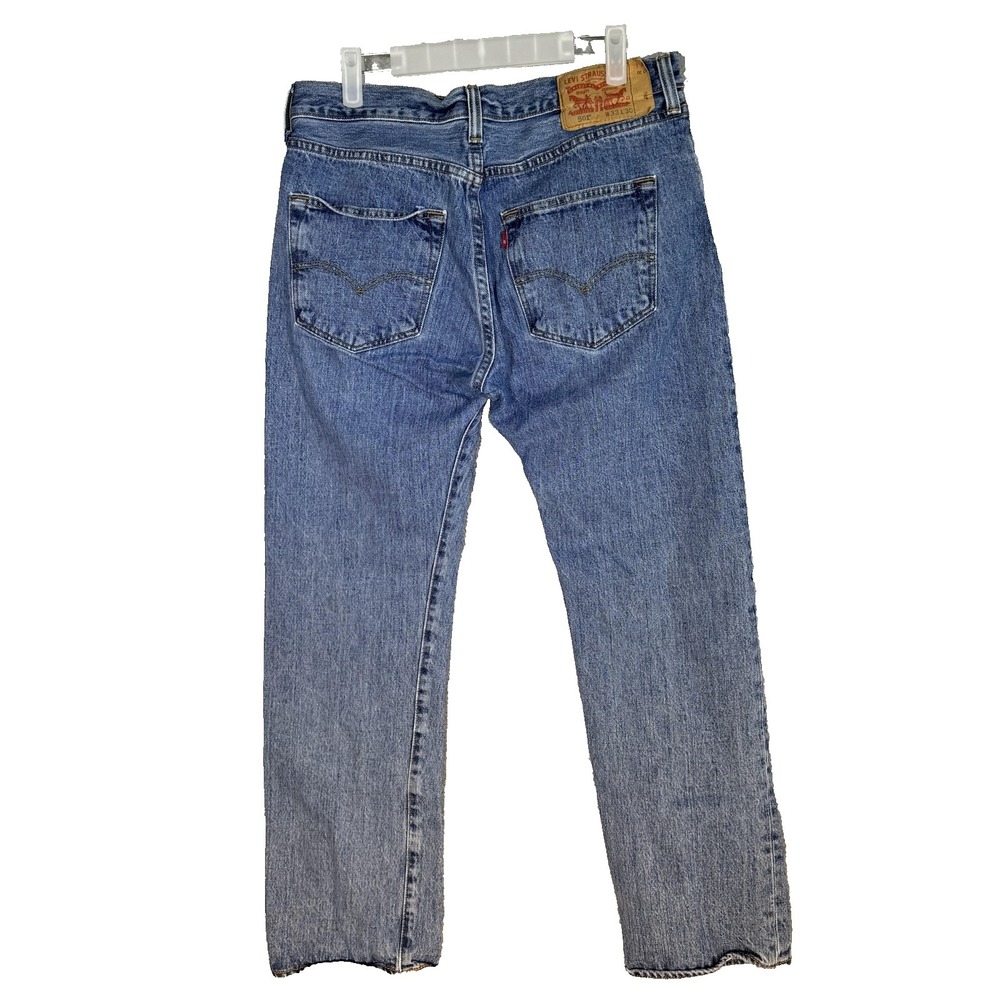 Levis 501 Jeans Mens 33x30 Blue Medium Wash Button Fly Straight Denim - Picture 2 of 10